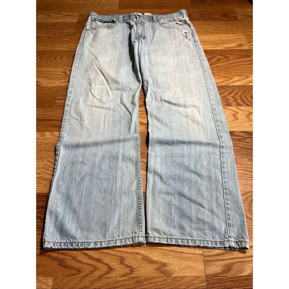 Vintage Y2K Levi’s SilverTab True Boot Wideleg Jeans